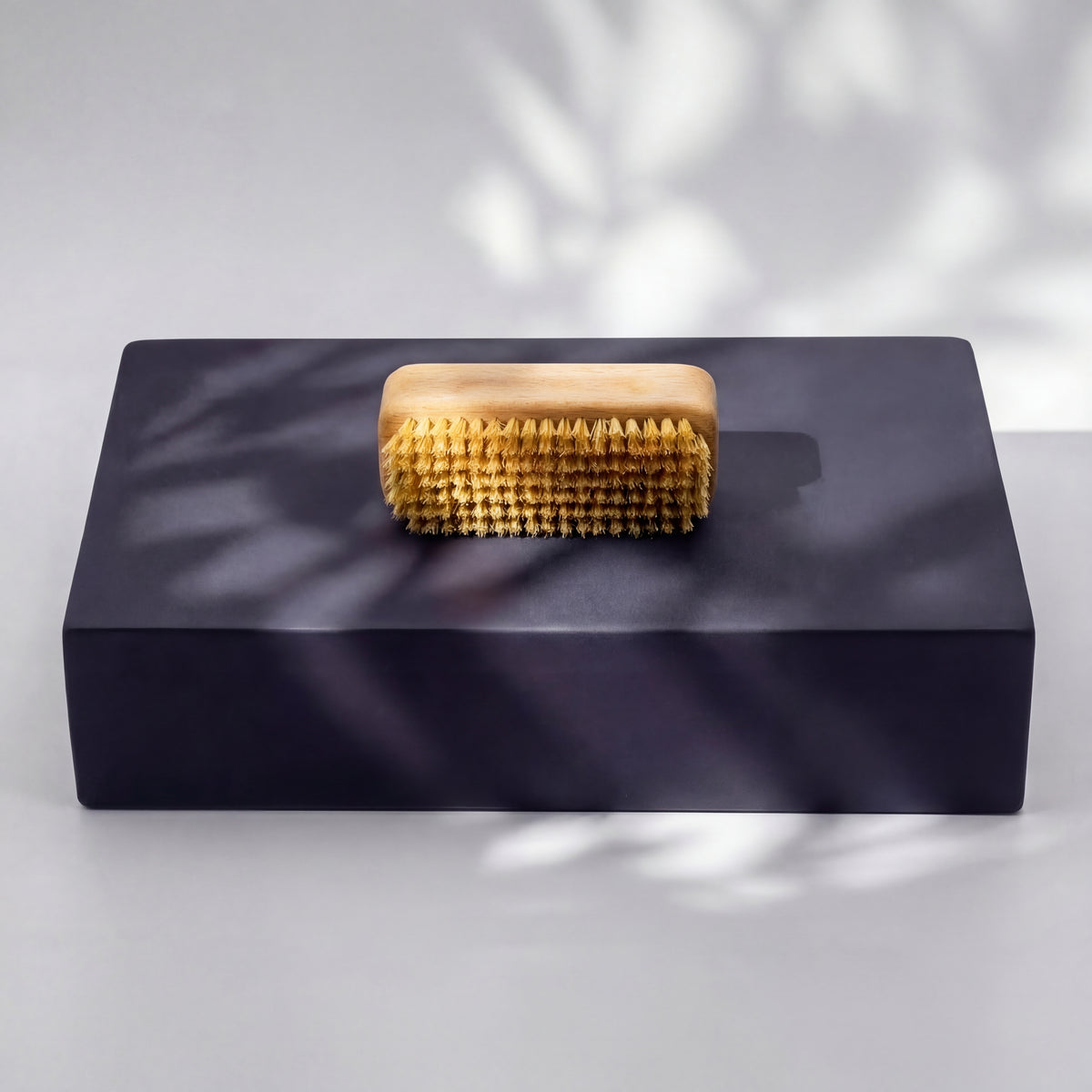 Handwerkerbürste (kurz geschnittene Schweineborsten, mittel)