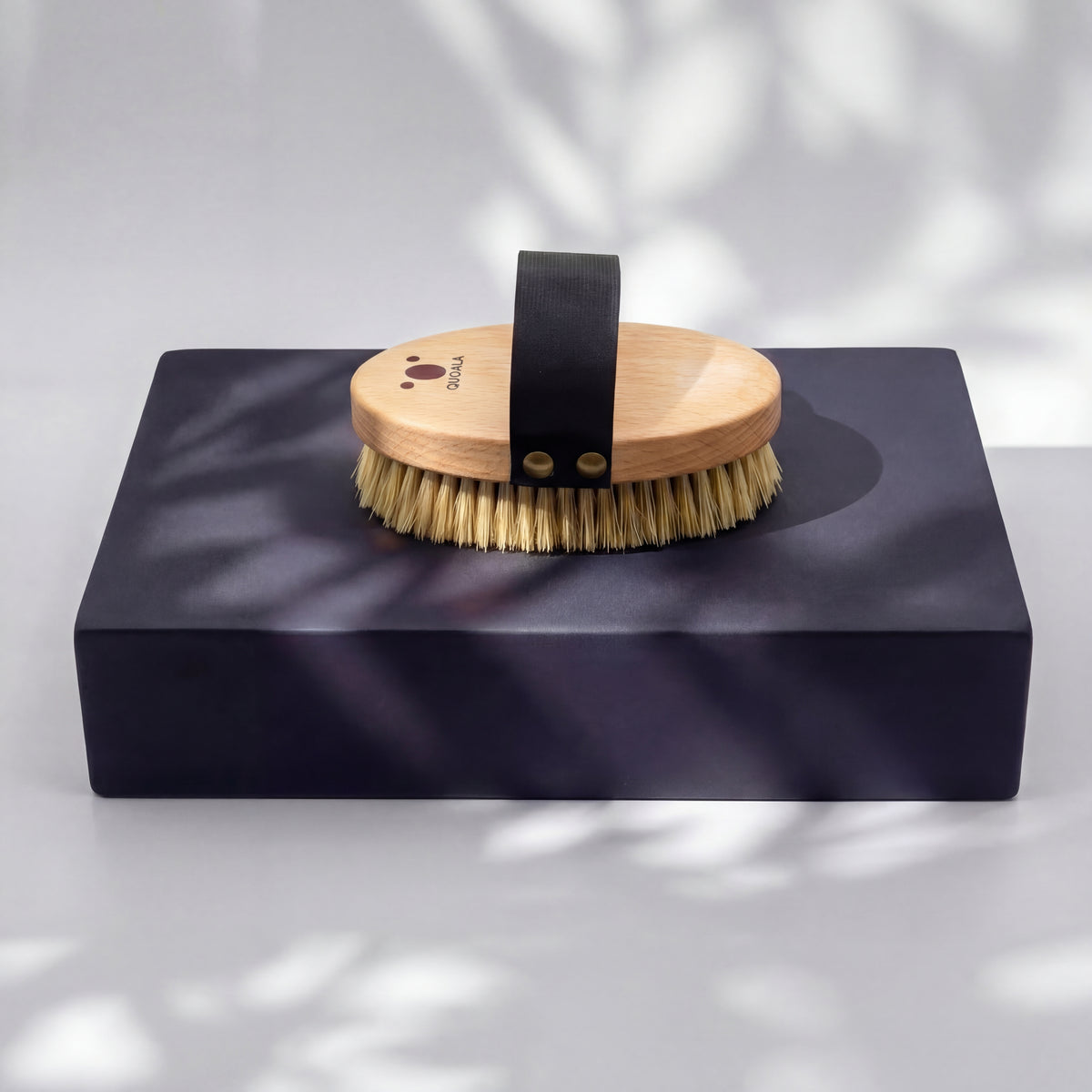 Ionic Dry Brush / Monastery Brush (Bronze + Tampico, firm, Vegan)