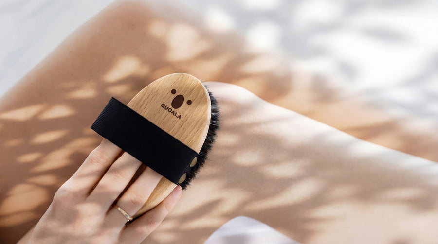 Körperpeeling-Anleitung: Exfoliation mit Naturbürste