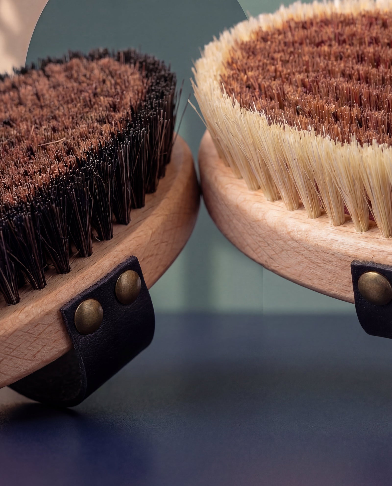 Dry Brushing Guide: Vorteile, Technik & die richtige Bürste