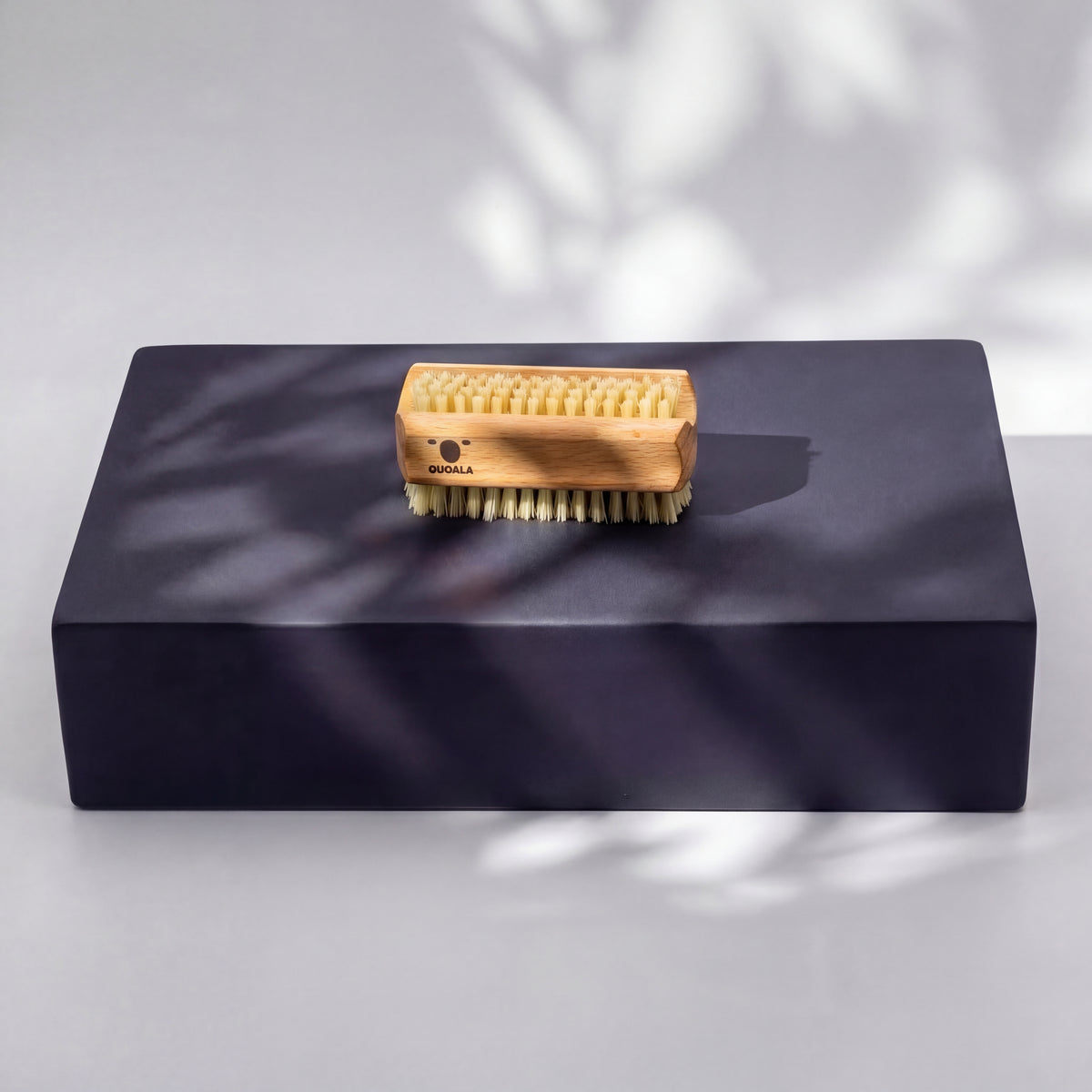 Hand- & Nagelbürste, 2-seitig (Tampico, fest, Vegan)