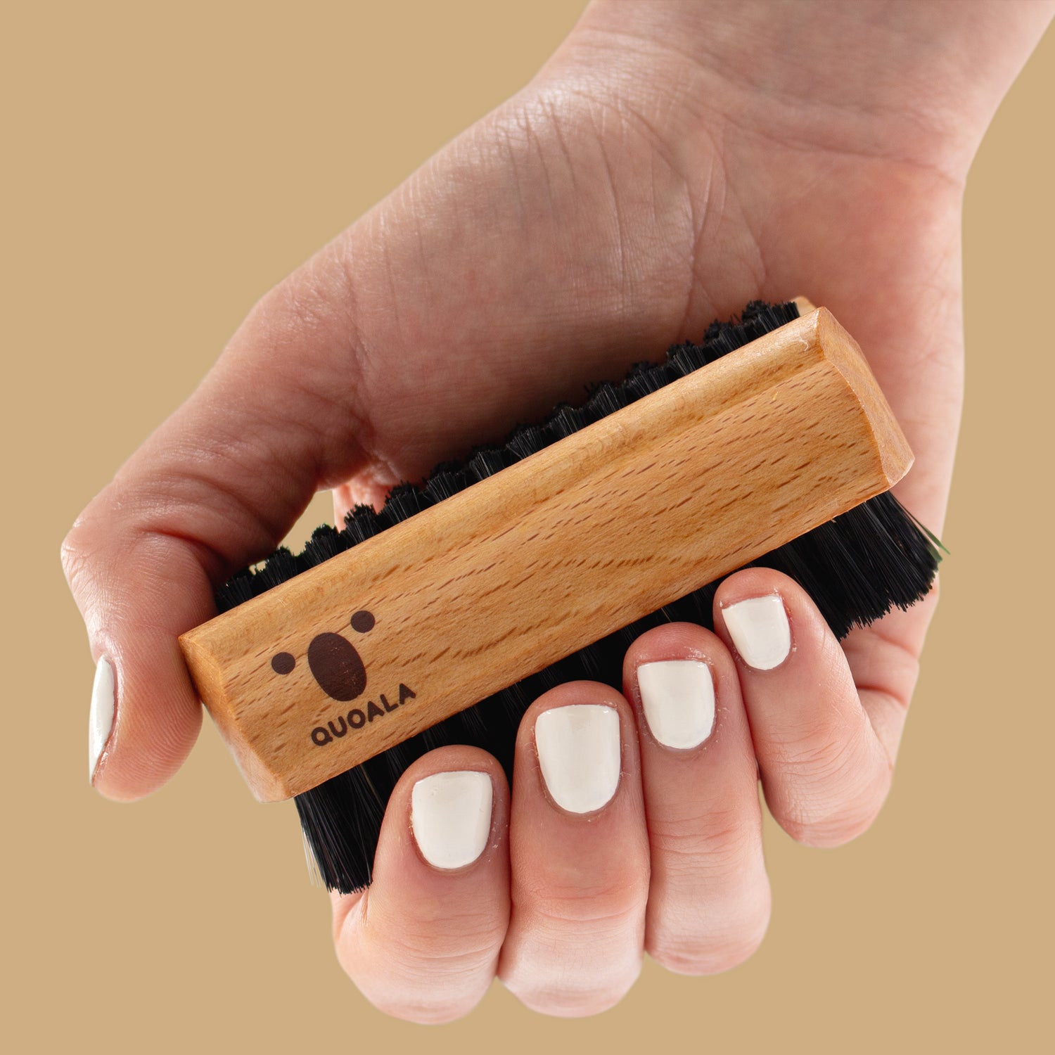 QUOALA® hand & nail brush – double-sided – 100% natural bristles (medium - hard - vegan option) – made in Germany & FSC certified wood