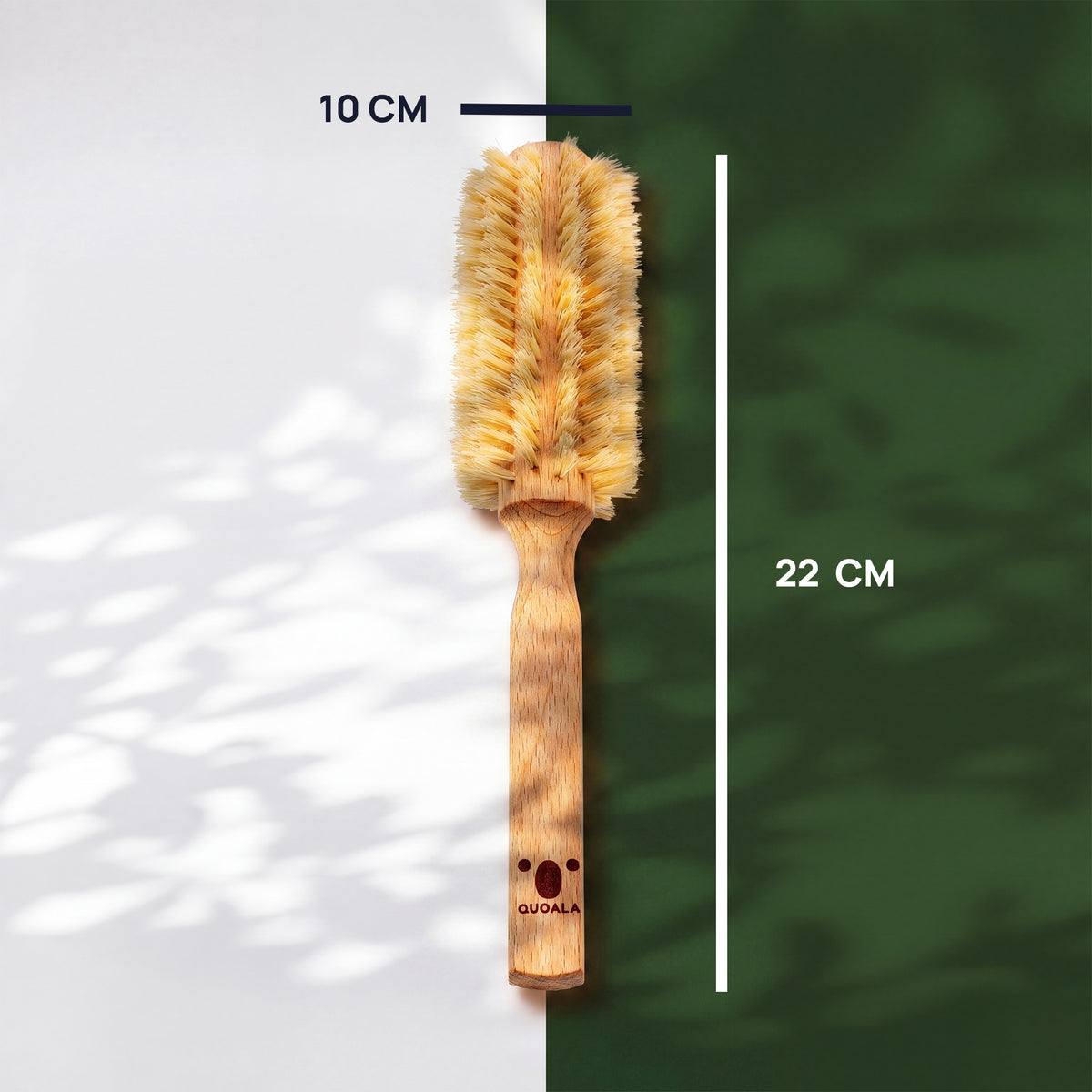 Massgrafik der Föhnbürste: 22 cm lang, dazu die Angabe 10 cm.